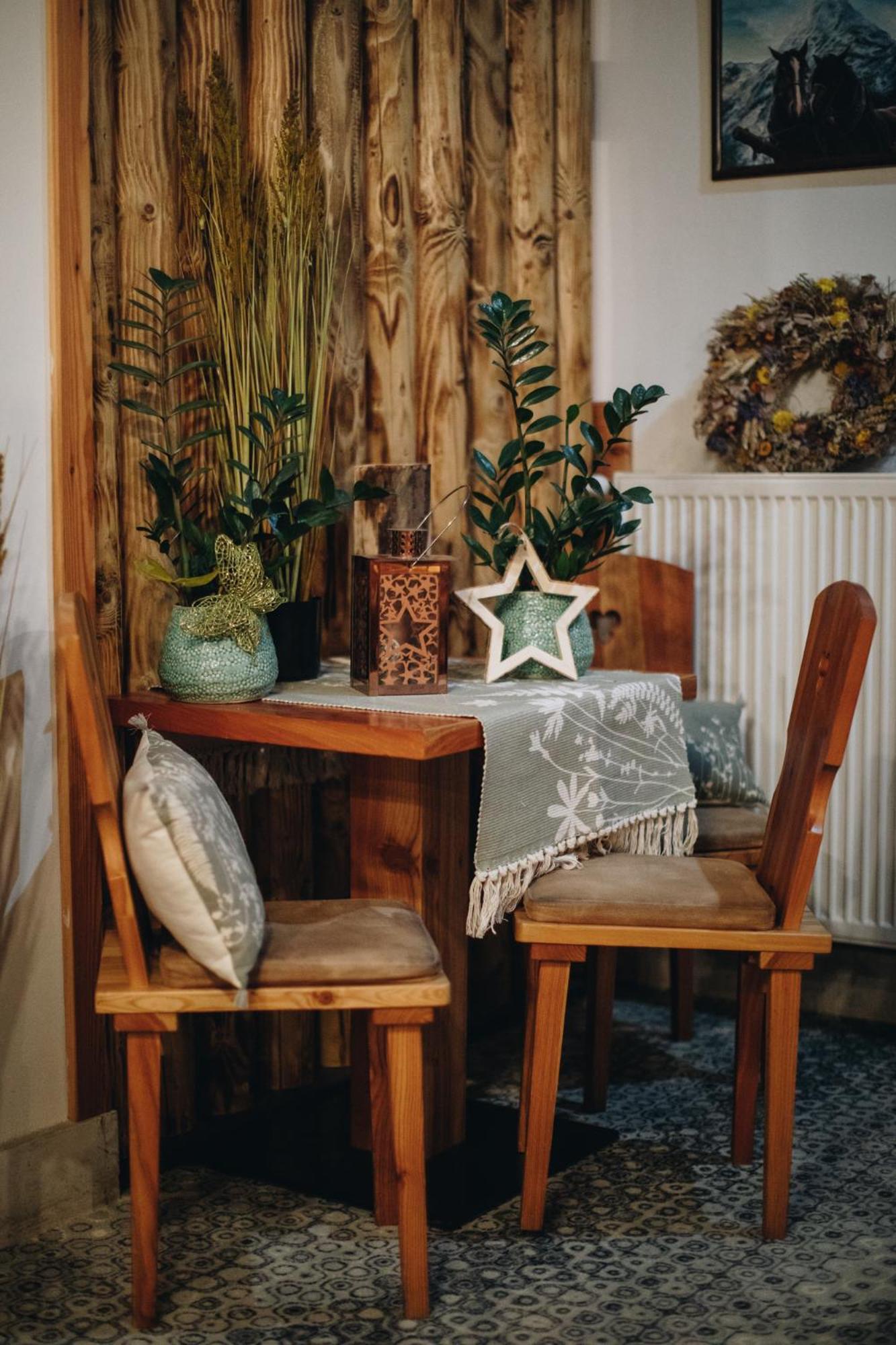 Zora Family Apartmán